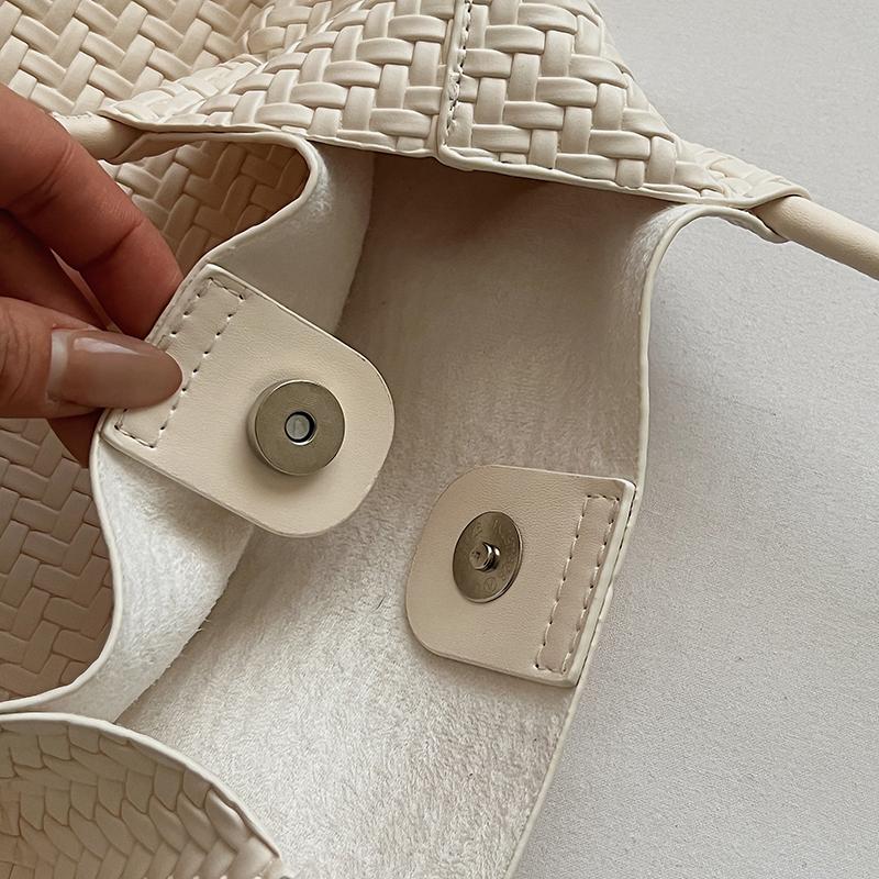 Borsa Tote Grande Intrecciata con Tracolla Lunga e Design Spazioso Perfetta per la Spesa Quotidiana e le Uscite