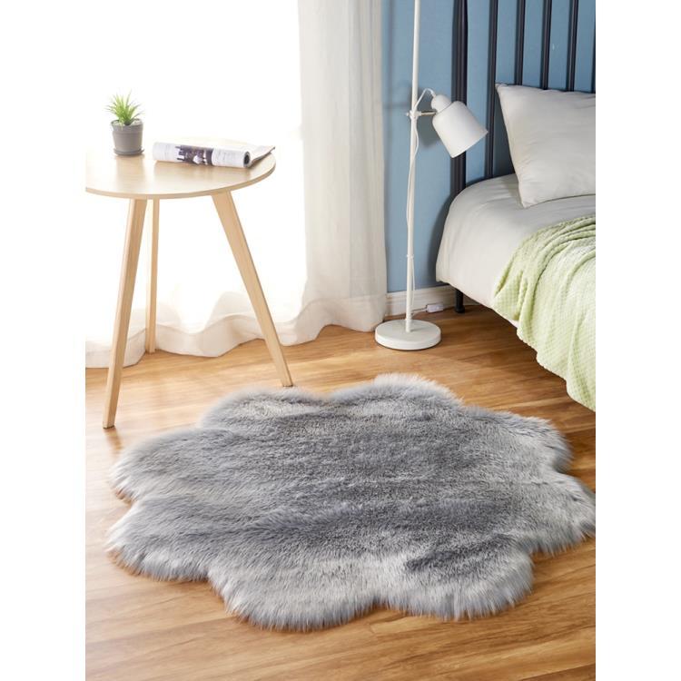 Burgundy Plum Blossom Plush Carpet, Round Wool Living Room Bedroom Bedside Floor Mat