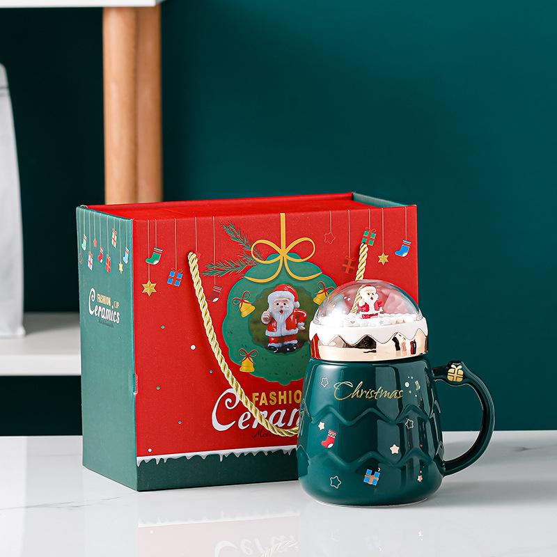 Santa Claus Ceramic Coffee Mug with Creative Snow Globe Lid Afternoon Tea Flower Tea Cup Home Breakfast Milk Mug Christmas Gift
