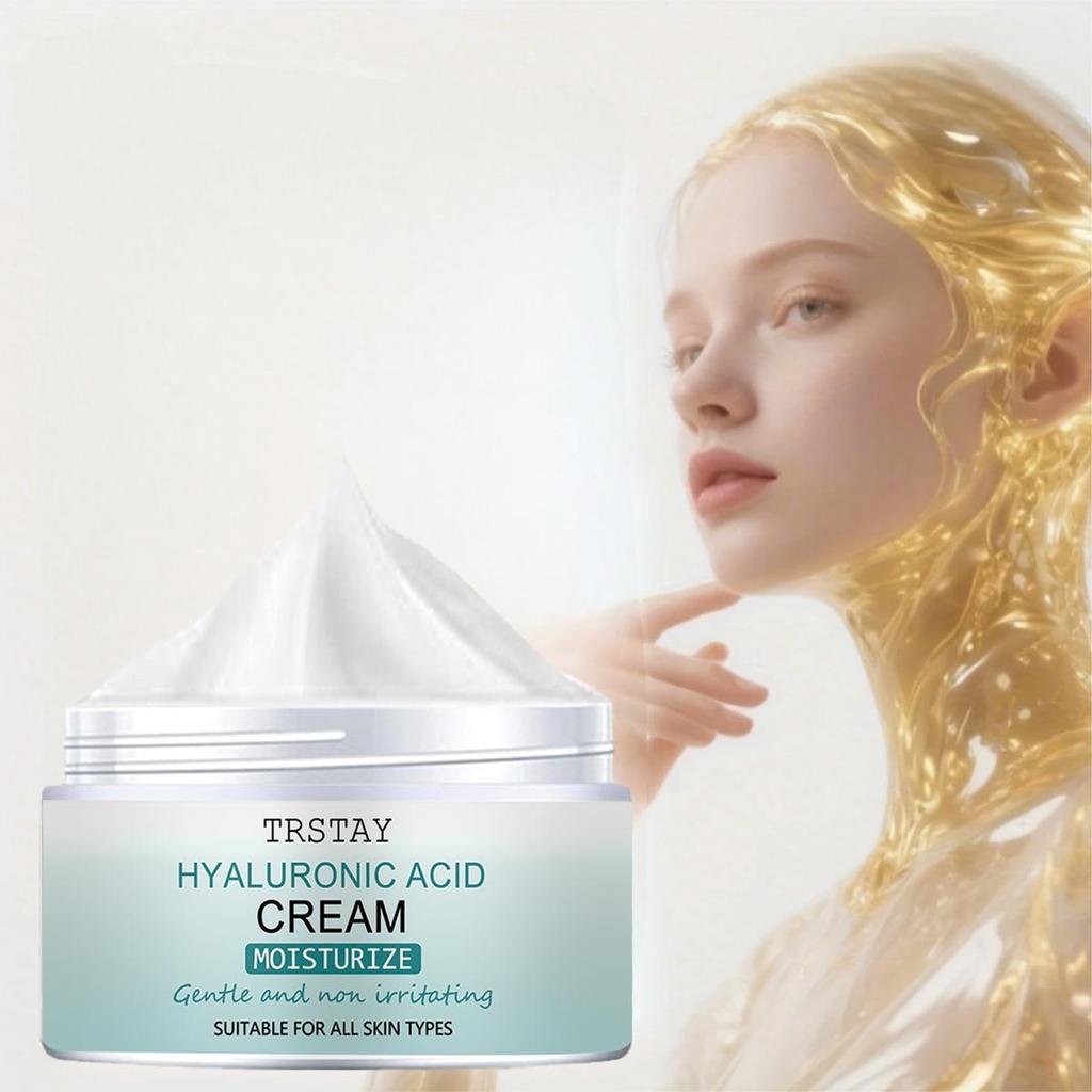 Die Creme glättet feine Linien und gleicht den Hautton aus, während Hyaluronsäure die Haut mit Feuchtigkeit versorgt und nährt und sie weich und verfeinert macht.