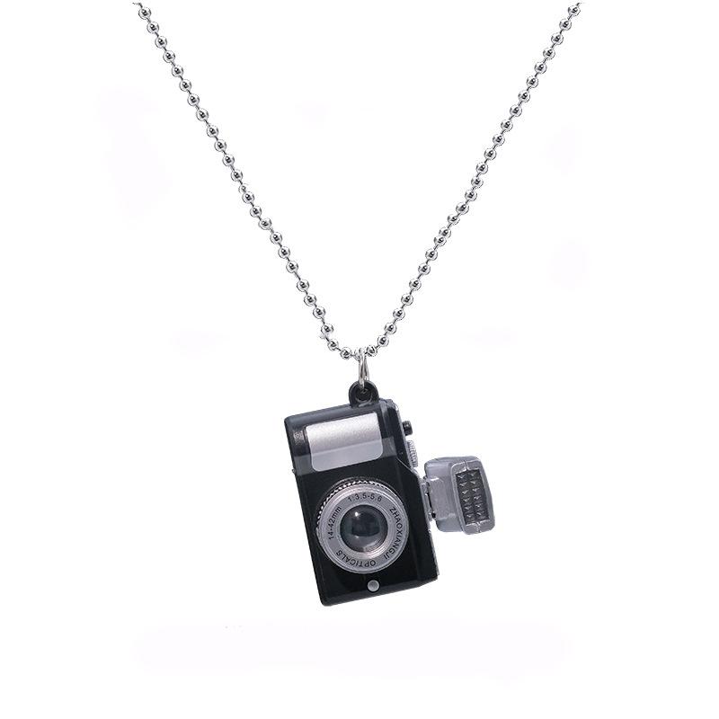 

Camera necklace Women s niche design sweater chain High-end simple and versatile men s tide decorative chain Accessories titanium steel chain
