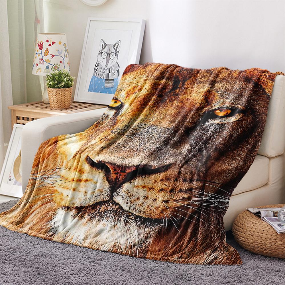 1Pc Lion Tiger Head Print Flannel Blanket, High Quality Comfortable for All Seasons, Home Decor, Warmth and Comfort, Perfect for Christmas Gifts