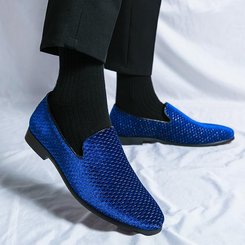 Velvet Men Loafers Luxury Brand Slip On Pointed Toe Party Wedding Shoes Fashion Flats