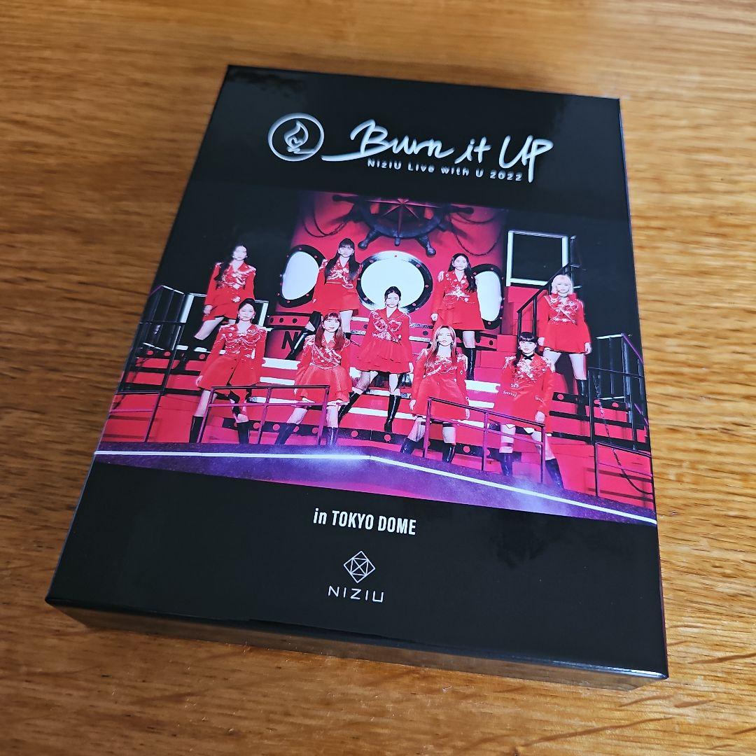

[USED] NiziU Live with U 2022 “Burn it up”