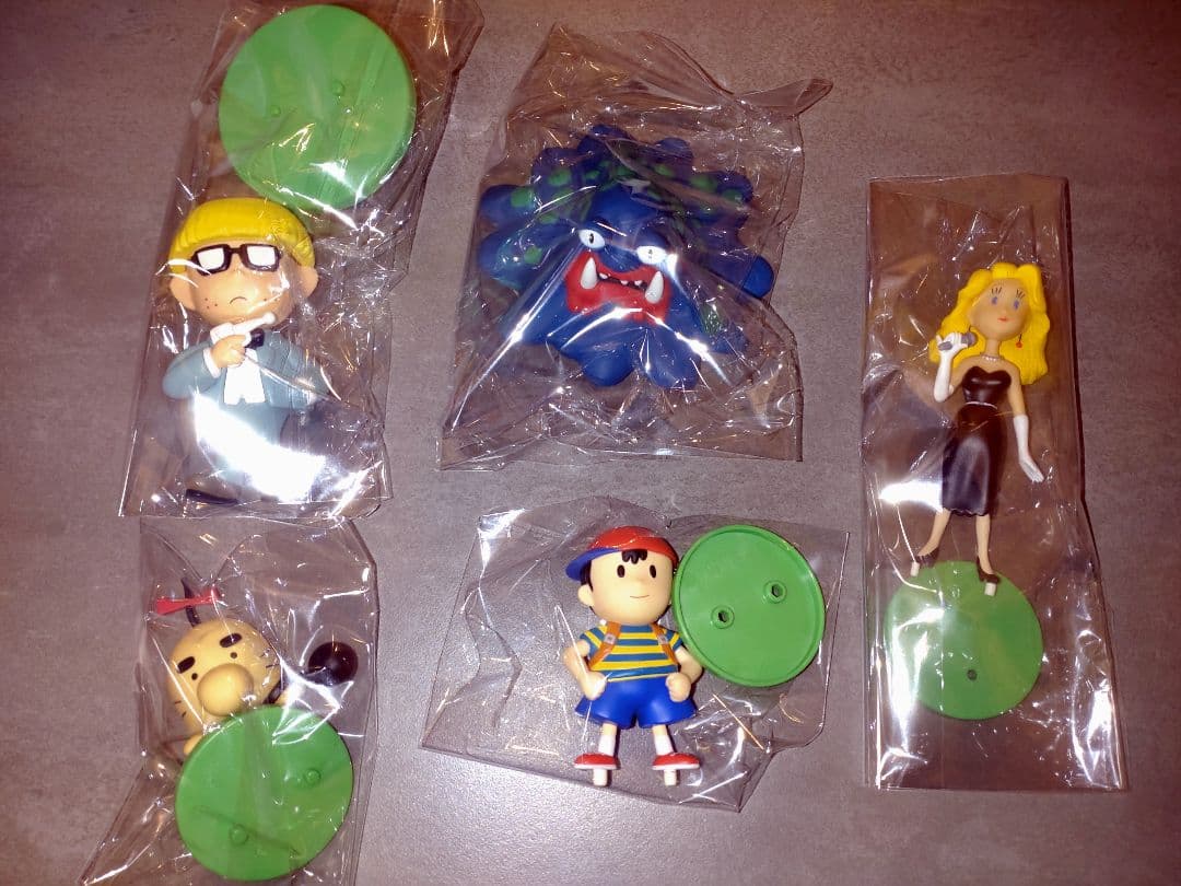 

[USED] MOTHER 2 Figure Collection Prize Item