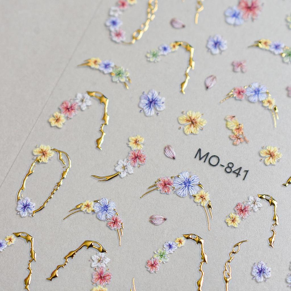3D Gilded Dried Flower Nail Art Stickers - Retro Light Luxury with Gold Line