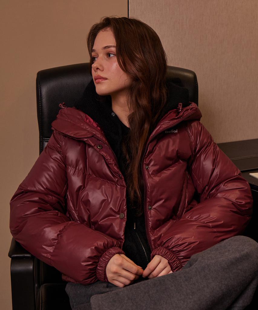 Bellol Glossy Logo Puffer Crop Padded Jacket Wine