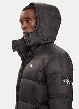 Зимняя куртка Calvin Klein Essential Down Jacket (J30J325946) черный