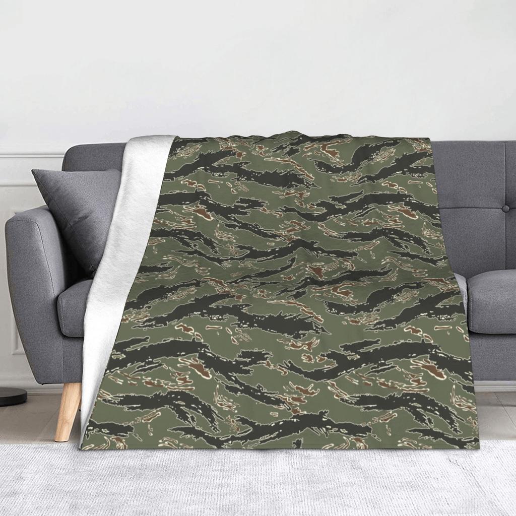 Camo Camouflage Flannel Throw Blankets Sea Texture Blanket for Bed Outdoor Lightweight Thin Plush Thin Quilt