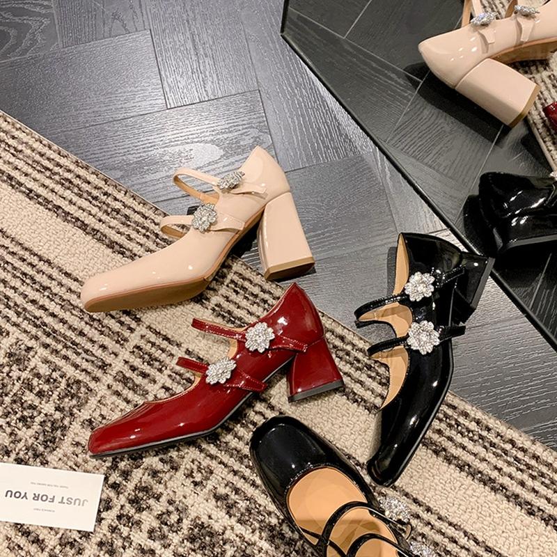 Fashion New women's genuine leather, cowhide, patent leather, round toe rhinestone flower belt buckle, high heels, Mary Jane shoes