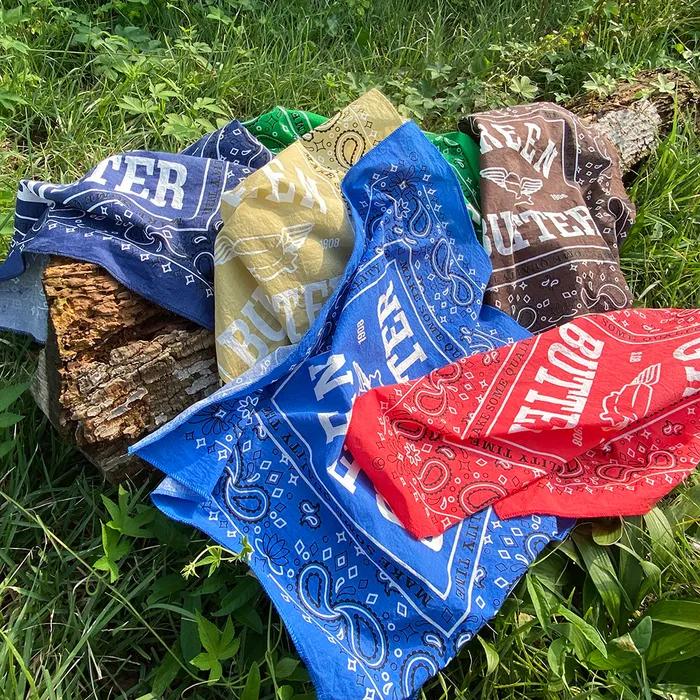 Butter Wing Bandana (Beige)