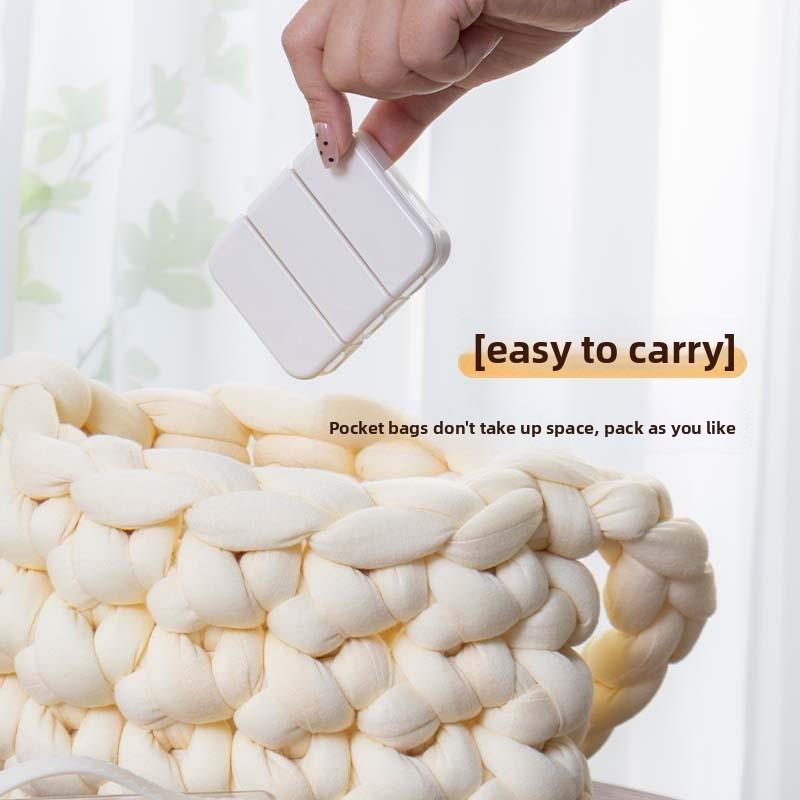 Compact Portable Mini Three-compartment Covered Sealed Light-proof Compartmentalized Pill Storage Box