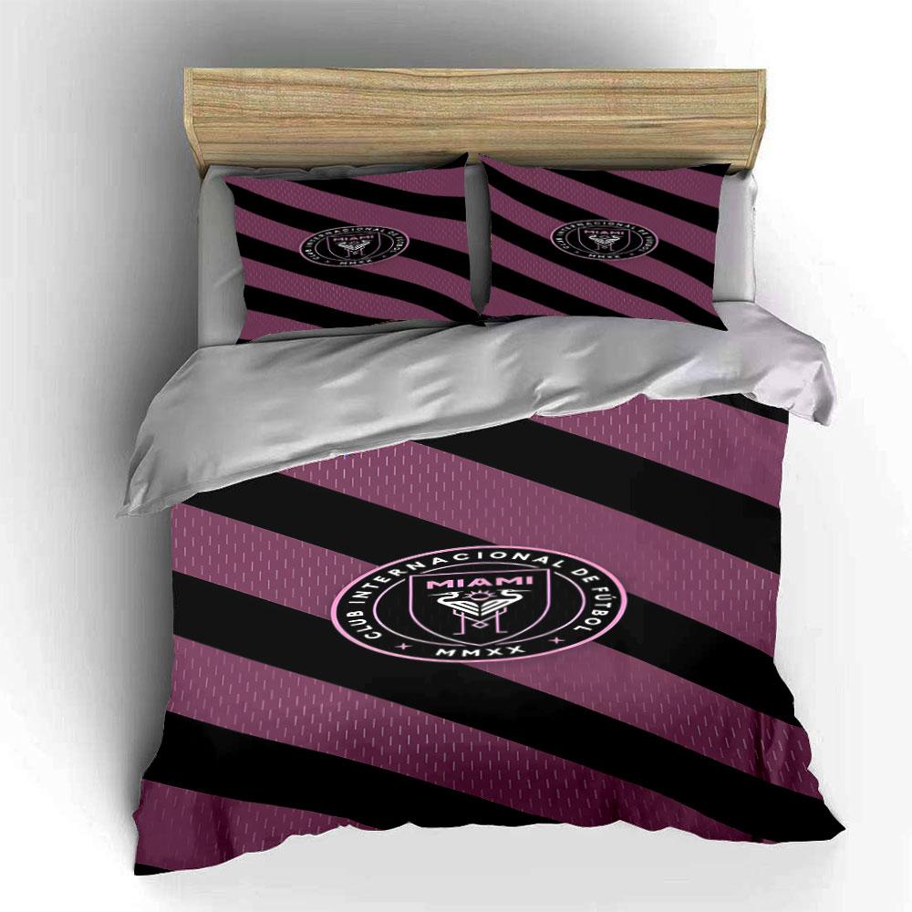 Diagonal stripes and emblem. Bedding sets Duvet cover sets Duvet covers Pillowcases(1*Duvet Cover 2*Pillowcases without duvet insert)