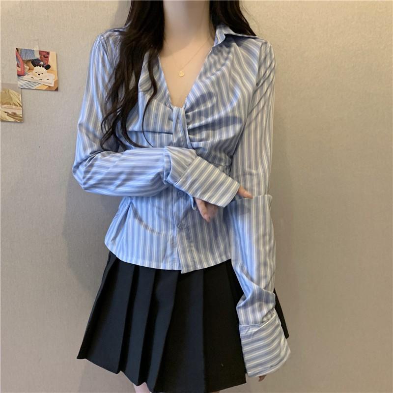 Womens Striped V-Neck Long Sleeve Shirt Slim Fit Tailored Blouse With Button Front Winter Casual Chic Top