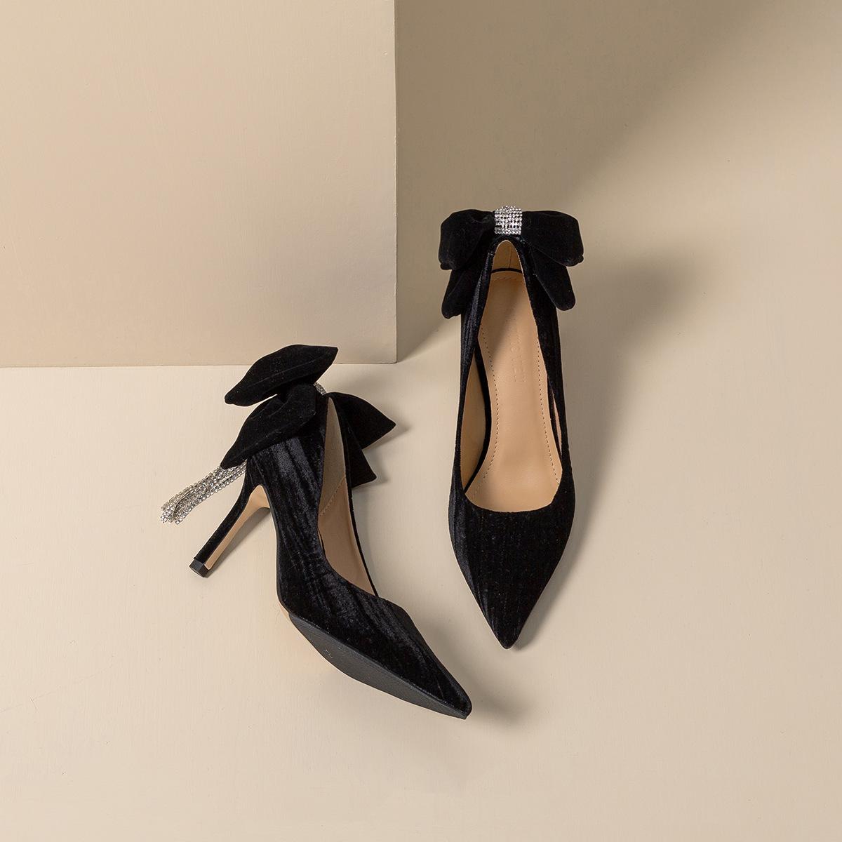 

2025 spring and summer celebrity high heels children s niche black pointed thin heel fringed rhinestone banquet wedding shoes 34 чёрный