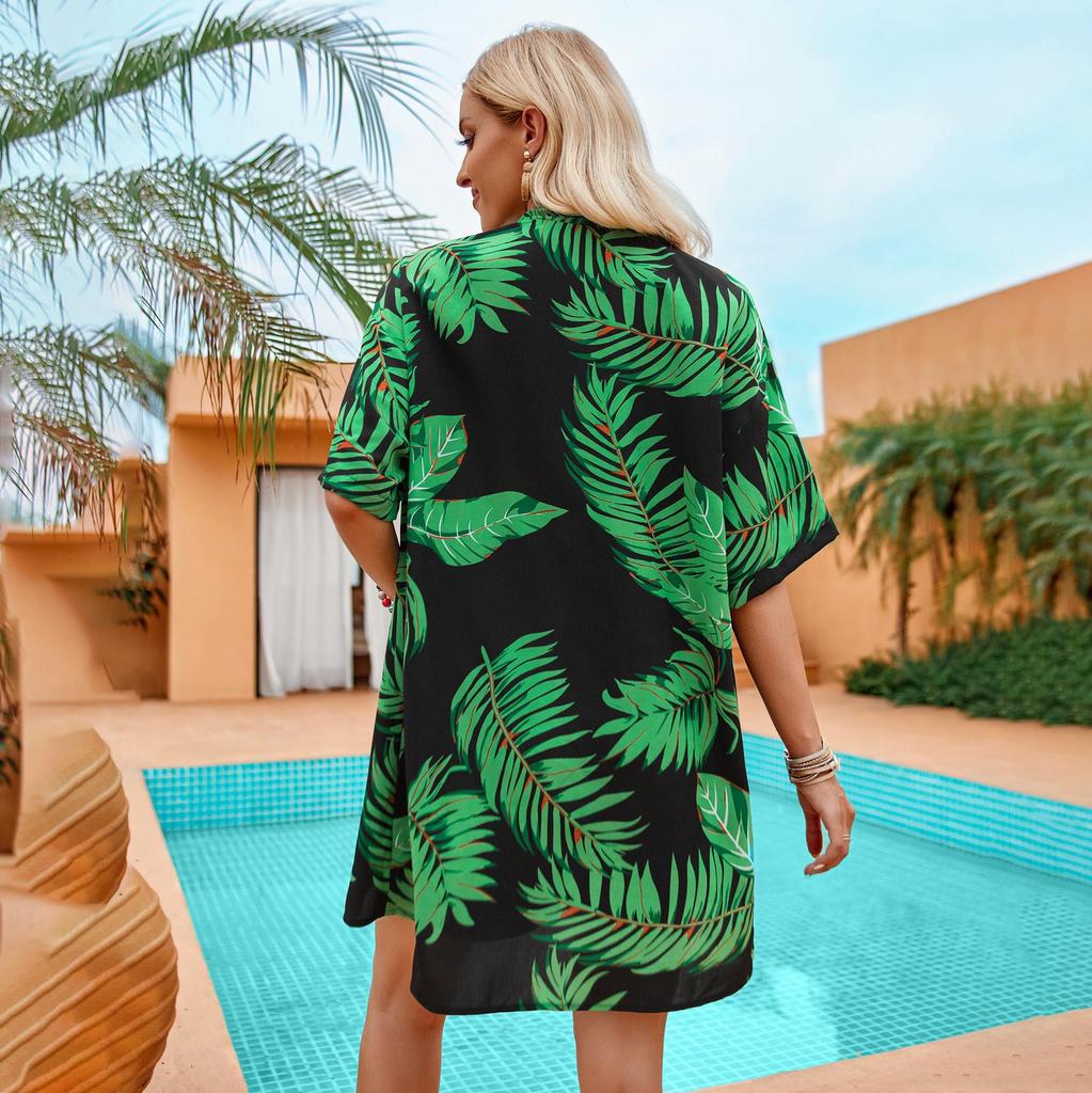 Summer Women's Printed Casual Vacation Style Cardigan And Shorts Set