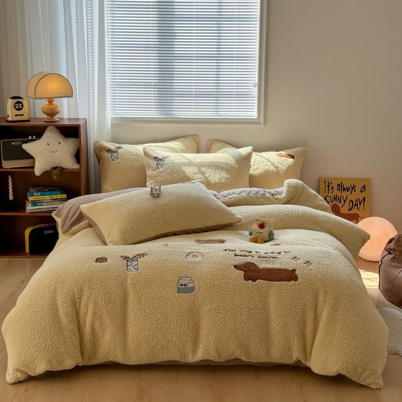 Thickened Milk Fleece Bed Four-Piece Set Of Flannel Bedding Three Pieces Of Fleece Coral Fleece Sheets