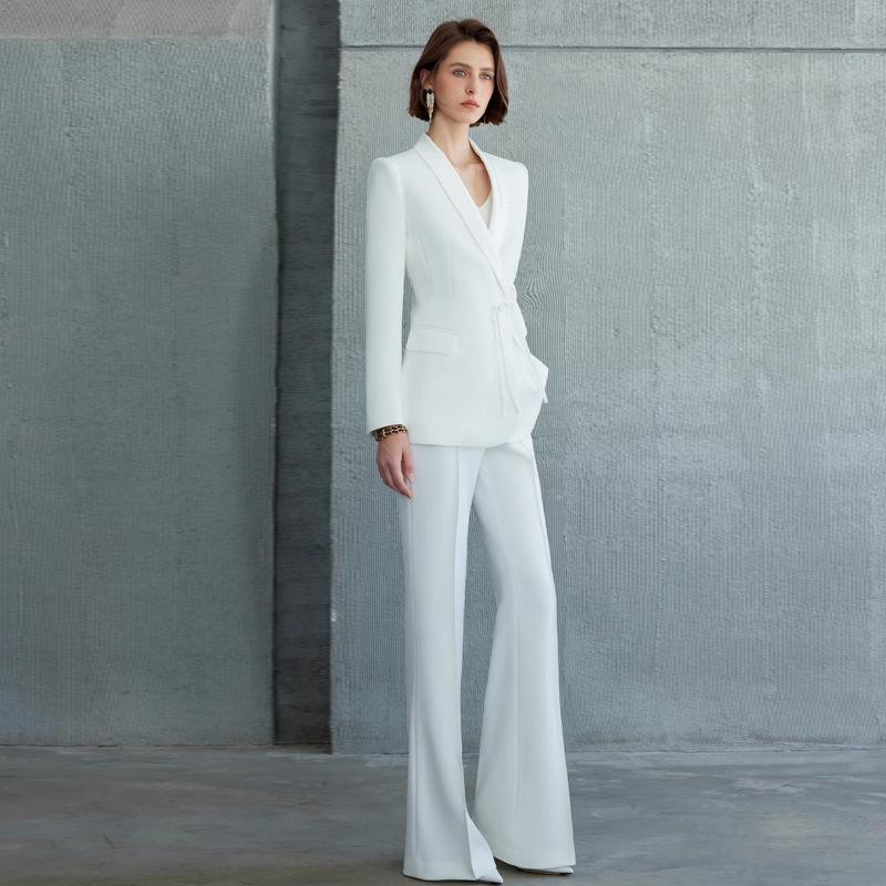 Elegant Spring & Autumn Chinese Buckle Suit Set for Women with Micro Flare Pants
