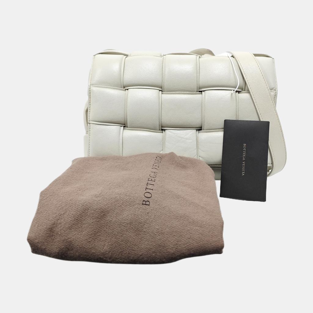 [Pre-Owned] Bottega Veneta Padded Cassette Bag 'White/White-Silver' - Very Good #1K3S9NA