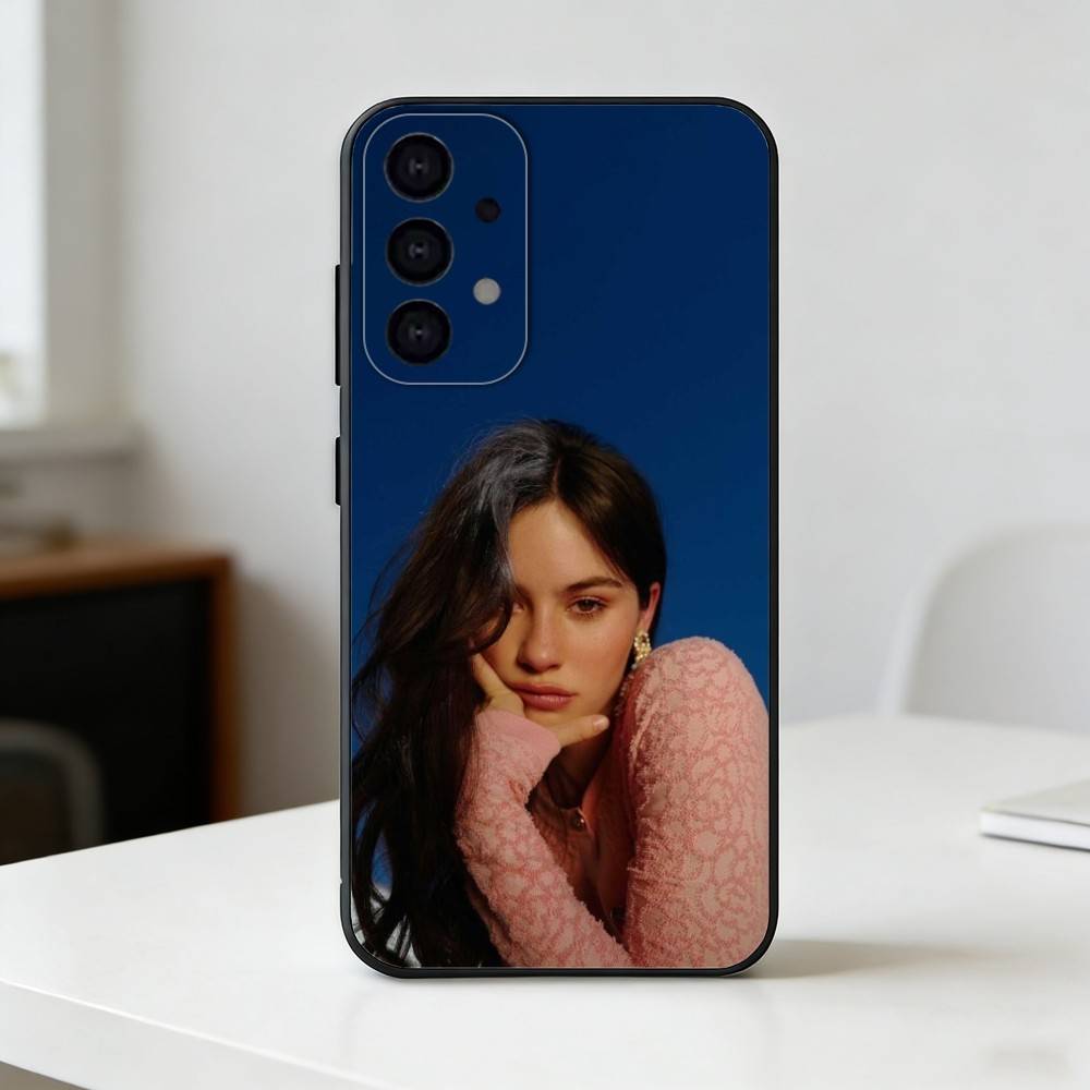 Cristina L-Lora phone Case For Samsung S25,24,21,22,23,30,Ultra,20,Plus,Fe,Lite,Note Soft Black Cover