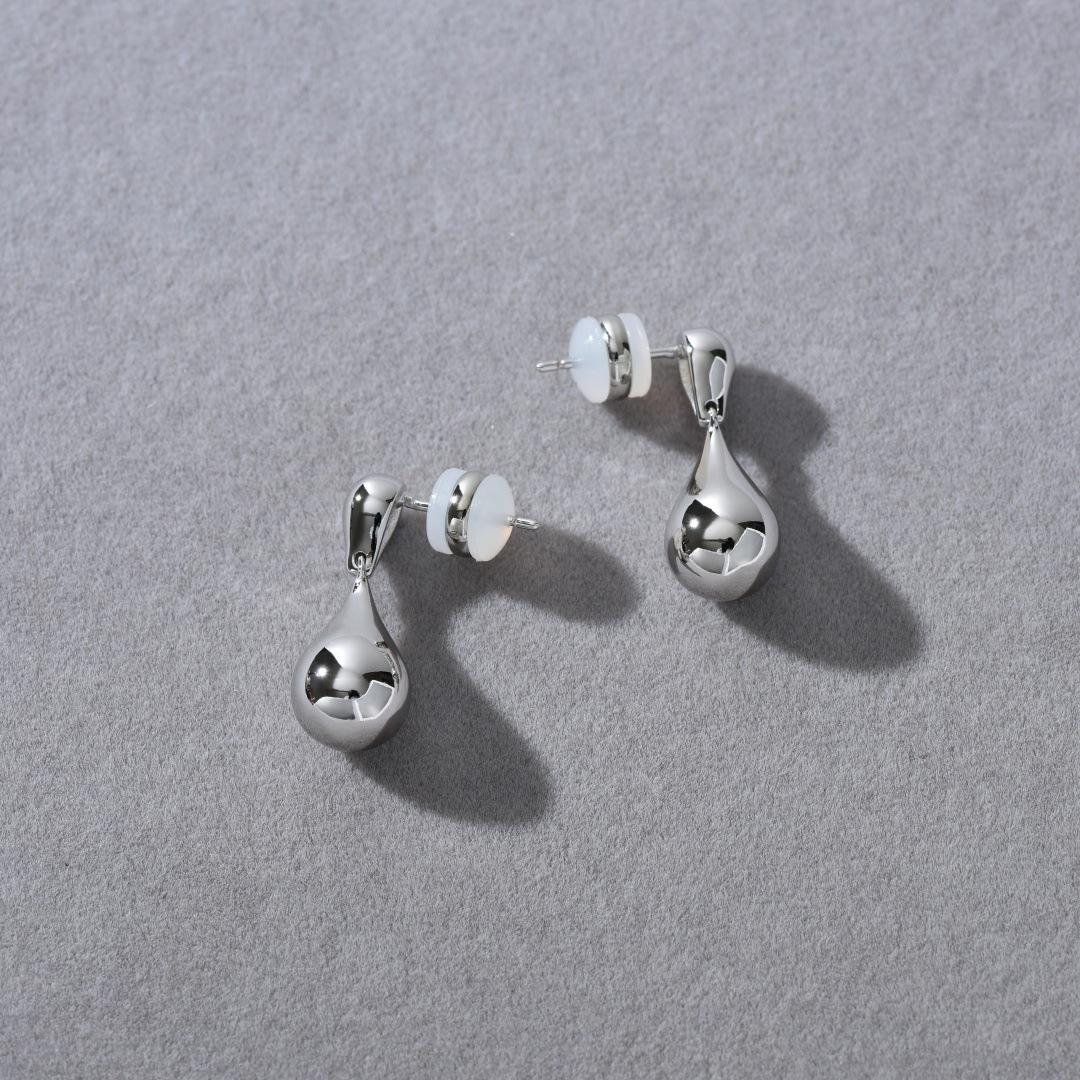 Серьги-капельки с блестящей поверхностью, стиль легкой роскоши, высокого класса, с серебряной иглой S925, нишевые, уникальные, модные, с характером, подчеркивающие темперамент