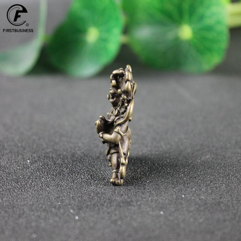 Antique Bronze Tibetan Mahakala Bodhisattva Statue Small Ornament Home Decoration Accessories Crafts Vintage Buddha Figurines