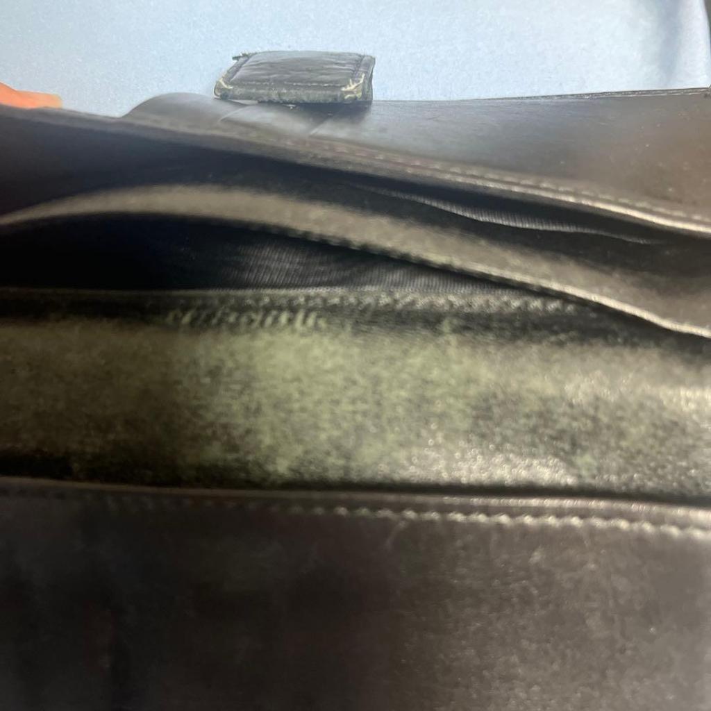 Used GUCCI GG Embossed Long Wallet Black