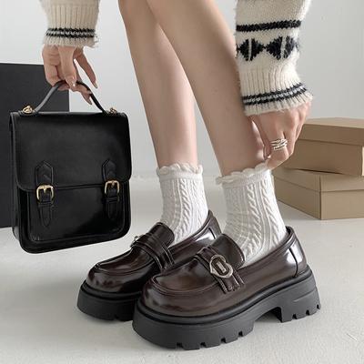 Zwarte Franse retro dikke hak platform kleine leren schoenen dames 2025 nieuwe herfst Britse stijl loafers met één pedaal
