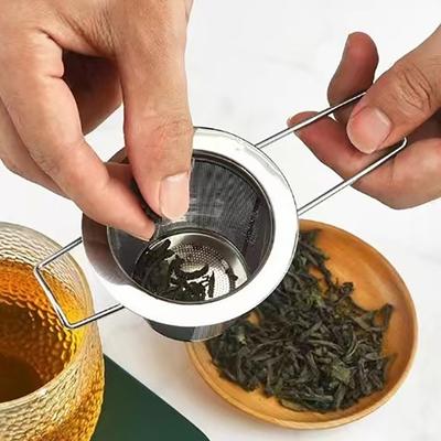 Premium Stainless Steel Tea Filter Extended Folding Handle Loose Tea Drainer With Lid Anti-Scald Multi-Purpose Tea Strainer