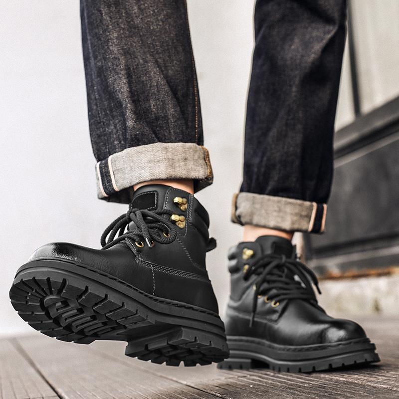 Fashion New Men's Leather Boots Brand Retro Comfortable Boots for Men 2025 Fashion High Top Non Slip Casual Shoes Business Work Shoes