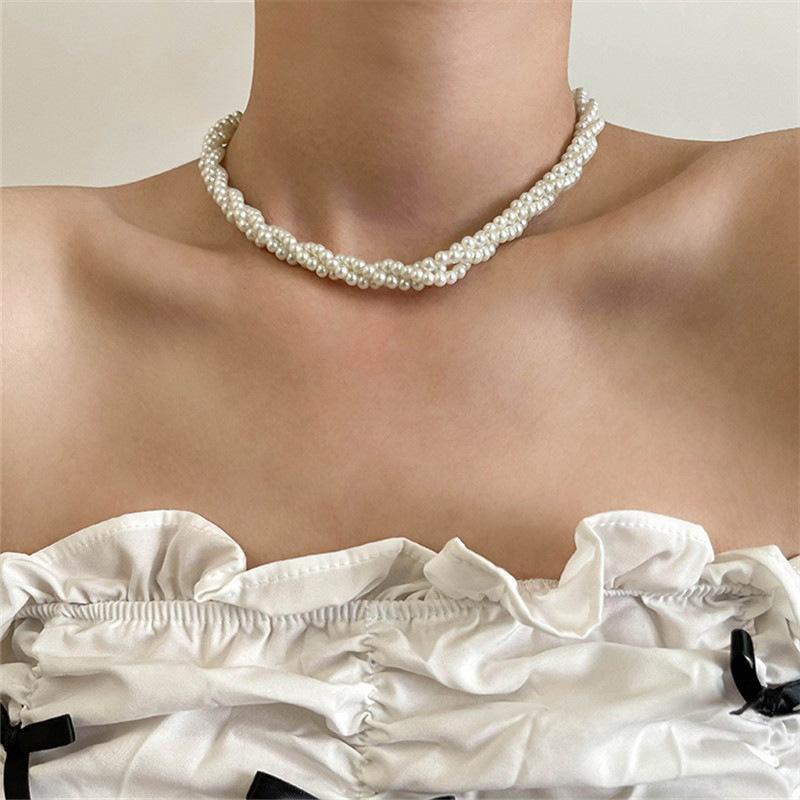 Elegant Fashion Pearl Exquisite Necklace Twist Trendy Simple Design Choker Chains For Lady Wedding Party Jewelry Necklaces