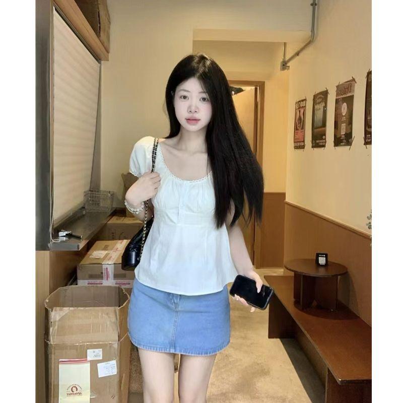Women's White Square Neck Blouse Short Puff Sleeve Ruffled Trim Button Front Slim Fit Peplum Hem Casual Daily Fashion Top