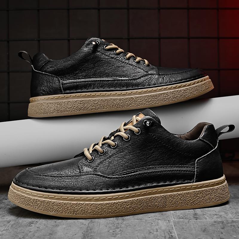 Fashion Handmade Leather Men's Casual Shoes Outdoor Walking Oxford Shoes Classic Antiskid Male Formal Dress Footwear Business Sneakers
