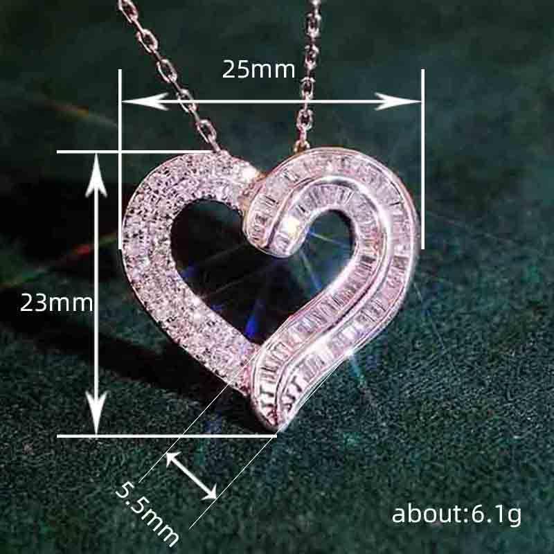Huitan Brilliant Heart Necklace with AA Cubic Zirconia Temperament Wedding Necklace for Women Luxury  Color Love Jewelry