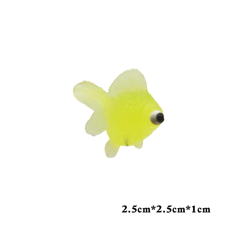 Large Soft Gel Simulation Goldfish Toy for Children - Fake Colorful Fish Model for Catching and Water Play