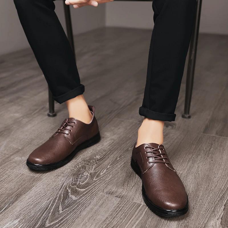 Marke Herrenschuhe Echtes Leder Freizeitschuh Handgefertigt Business Oxfords für Herren Klassisches Bürokleid Schuhwerk Mode Herren Slipper
