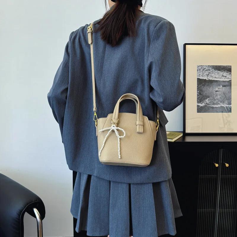 Leisure Bucket Bag for Women Fashionable Versatile Crossbody Shoulder Bag Designer Handbag