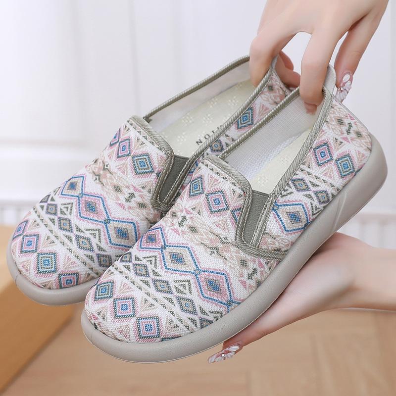 

Fashion Women s Casual Shoes 2025 Summer New Fashion Mesh Breathable Comfortable Women Loafers Lightweight Soft Sole Non Slip Flat Shoes 40 зелёный