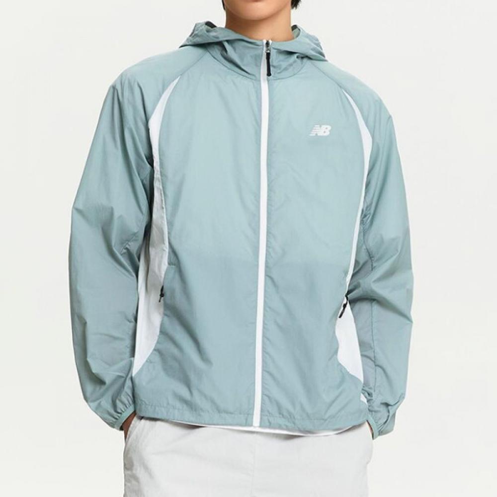 

New Balance New Balance Windbreaker Lqj Nbnae22453 40 Uni Hiking Lightweight 100