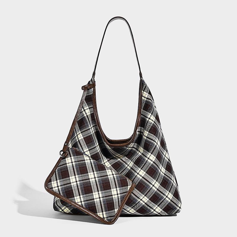 

2025 New Fashion Checkered Handbag for Women, Niche High-End Casual Versatile Large-Capacity Shoulder Underarm Bag 34*12*27CM