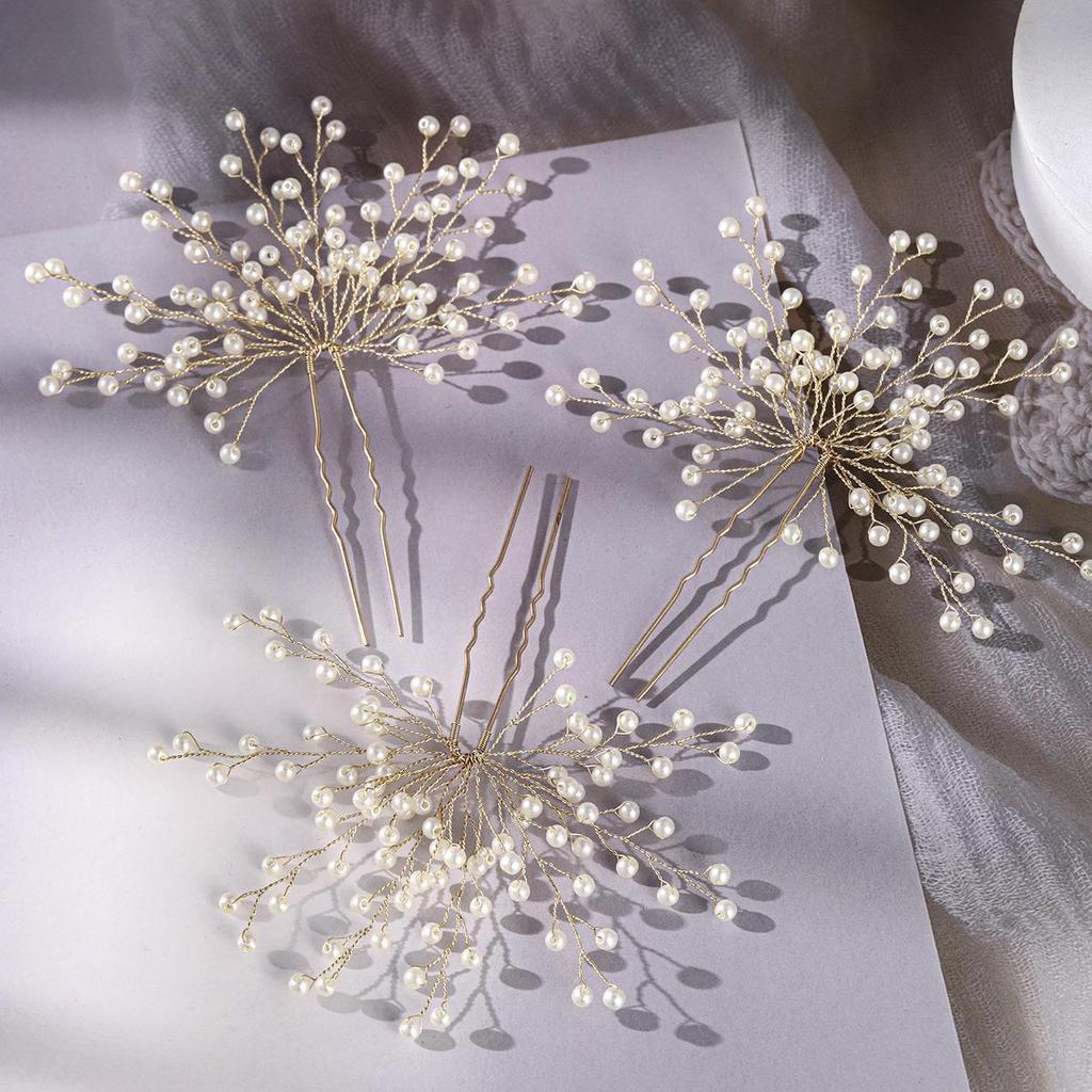 Pearl Flower Hairpin for Aesthetic Bridal Updos and Seaside Weddings