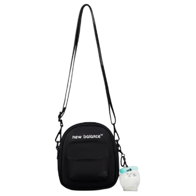 New Balance Torba crossbody z tkaniny New Balance Trąbki Unisex Czarna New Balance LAB52404-BK