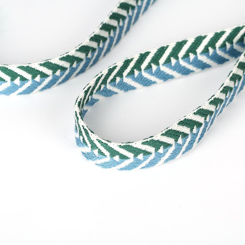 New dog imitation cotton jacquard arrow pet collar can be hung on a leash, Labrador explosion-proof dog walking rope
