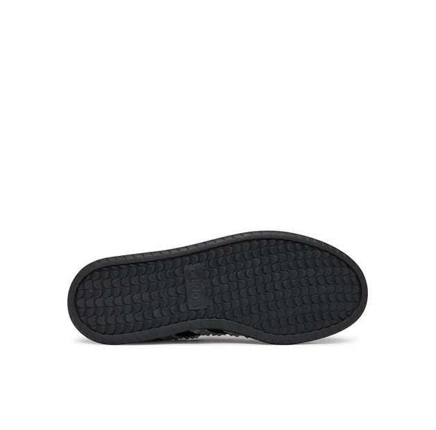 Кроссовки adidas Barreda