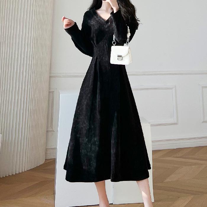 

White V-neck Hepburn French dress women s spring new waist and thin retro temperament Muse fan long dress XL чорний