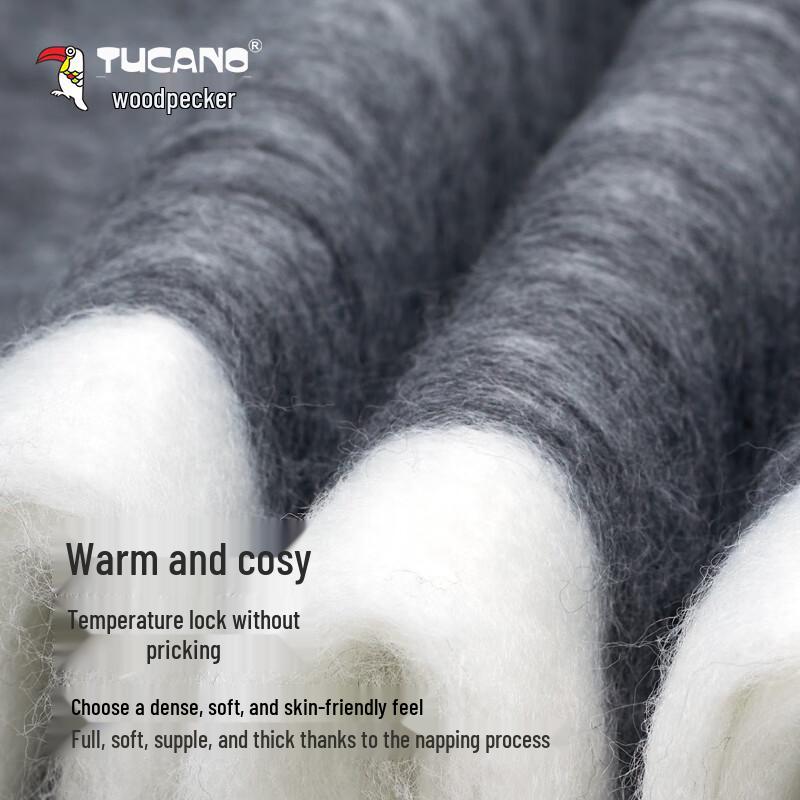 TUCANO Women's Color-Block Tassel Scarf