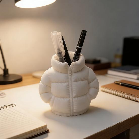 Umbra Studio Down Jacket Pen Holder, 3D Printed Desktop Organizer, Lightweight Durable Matte Texture for Students Dormitory Office