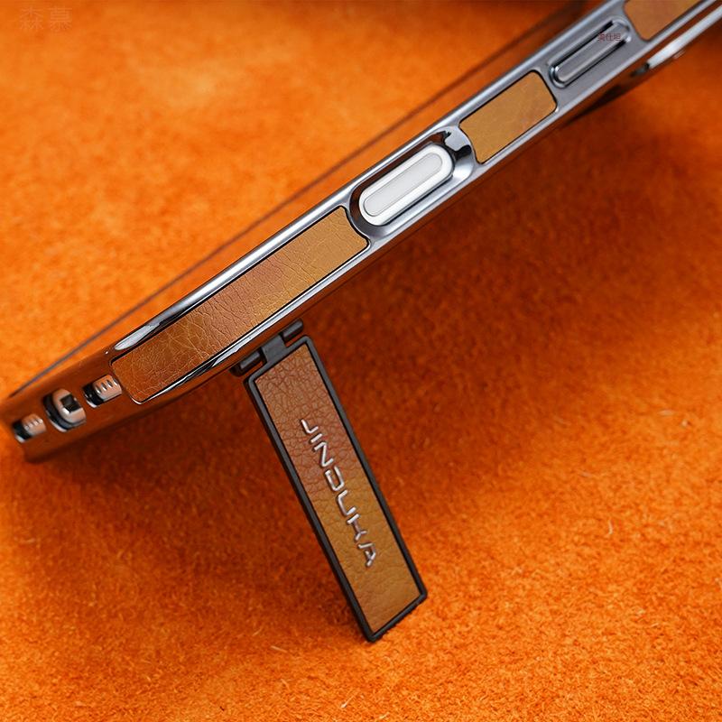Applicable to Apple 17promax mobile phone case holder iPhone16 all-inclusive 15 electroplating 14 anti-drop 13 men's 12 leather case
