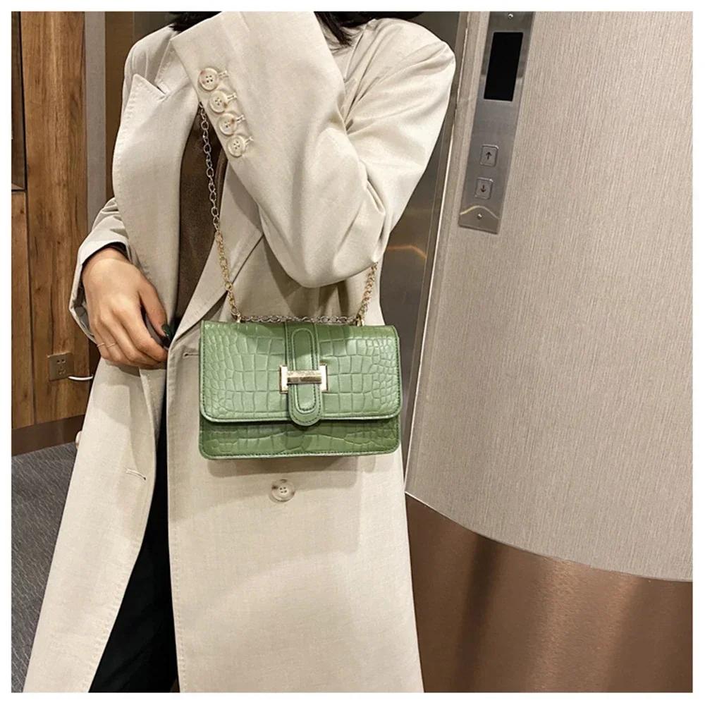 Geantă de umăr pătrată pentru femei de designer de marcă Geantă de cruce de lux cu lanț de femei Geantă de brand elegantă de designer