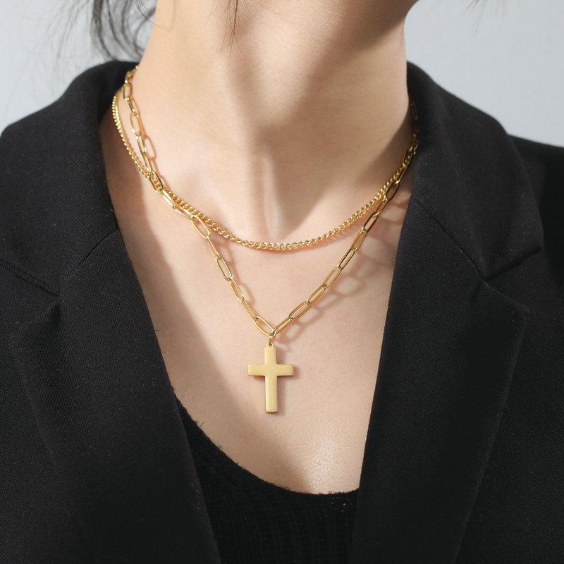 Classic Minimalist Titanium Steel Cross Pendant Necklace Unisex Summer Jewelry Tarnish Resistant Fashion Accessory